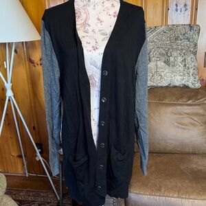 Crown & Ivy Black, White and Gray Knit Cardigan